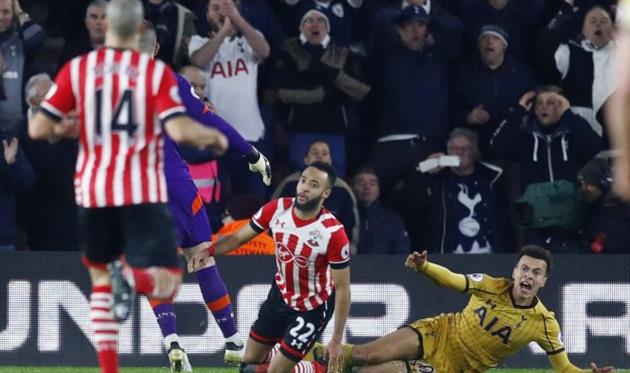 эпизод с фолом редмонда на алли, twitter squawka