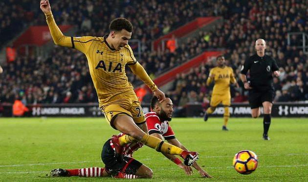 Редмонд и Алли, premierleague.com