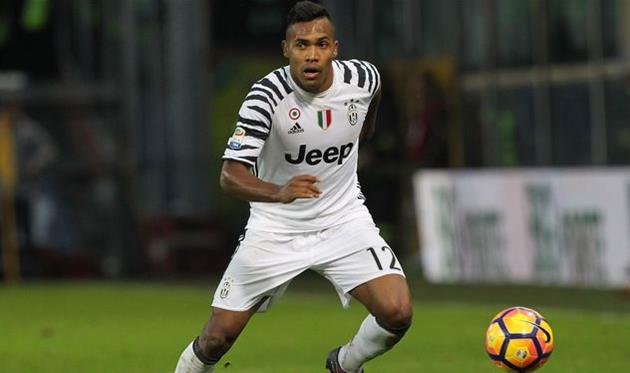 Алекс Сандро, getty images