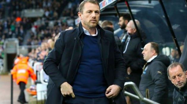 гари роветт, twitter