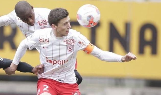 Ленгль (впереди), L’Equipe