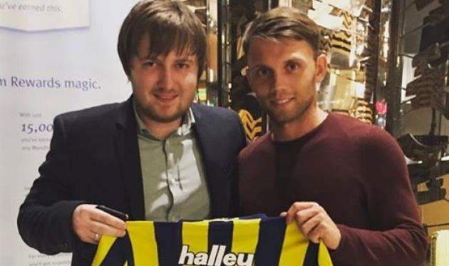 шаблий и каравев, фото из профиля агента в фб