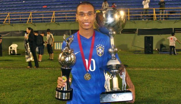 Леандриньо, wordpress.com