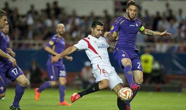 Гонсало Родригес (справа), AFP