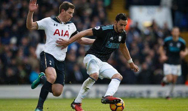 Ян Вертонген (слева), premierleague.com