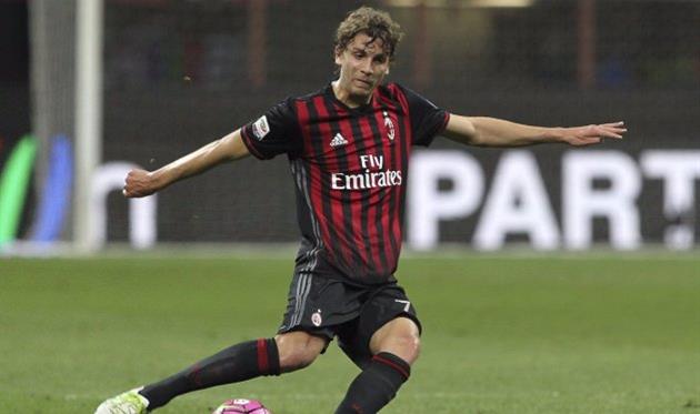 мануэль локателли, twitter