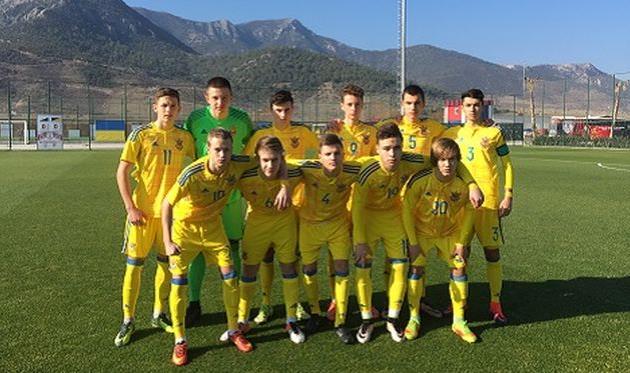 Украина U-16 разгромила словаков