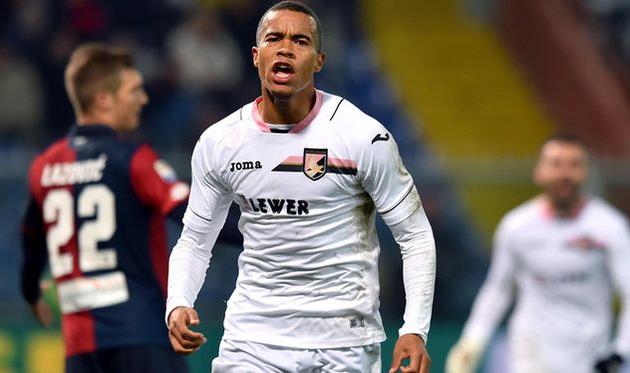 Робин Квайсон, AP