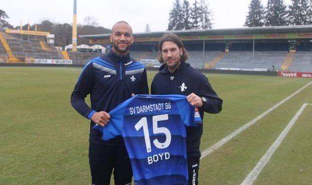 Бойд (слева), ФК Дармштадт