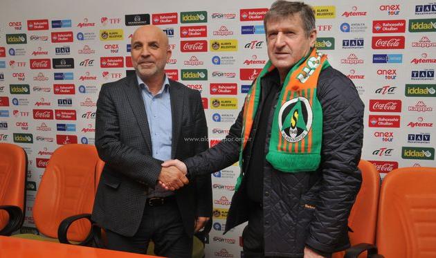 Сафет Сушич (справа), ФК Аланияспор