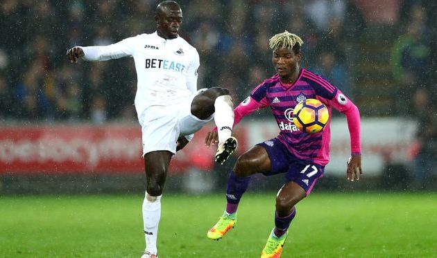 Моду Барроу (слева), Getty Images