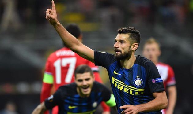 АНТОНИО КАНДРЕВА, AFP