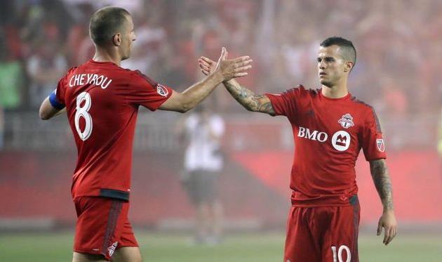 Шейру и Джовинко, ФК Торонто