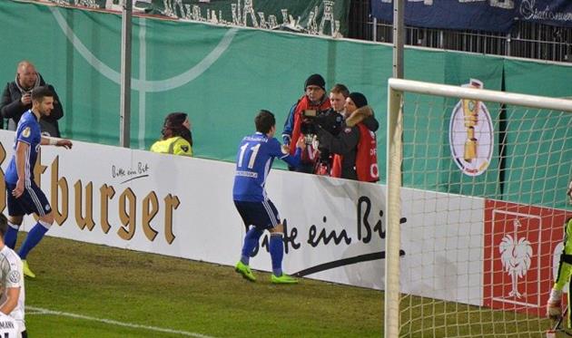 евгений коноплянка, twitter