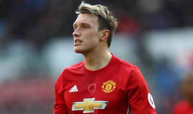 Фил Джонс, manutd.com