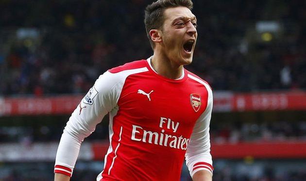 Месут Езил, AFP