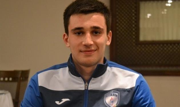 Михаил Месхи, фк сталь