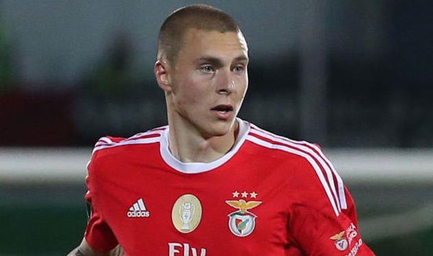 ВИКТОР ЛИНДЕЛОФ, EXPRESS.CO.UK