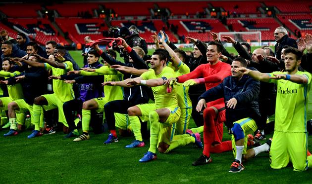 Гент празднует выход в следующий раунд, Getty Images