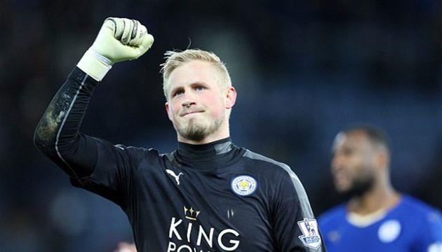 Каспер Шмайхель, Daily Mail