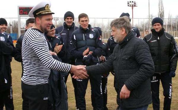 Александр Бабич (слева) к походу готов, ФК Черноморец