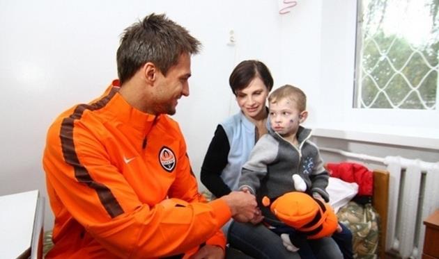 фото фк шахтер