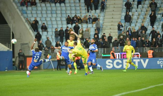 twitter.com/FCNantes