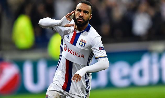 Лаказетт забил четвертый гол, UEFA.com