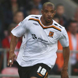 Калеб Фолан забивает, football.co.uk