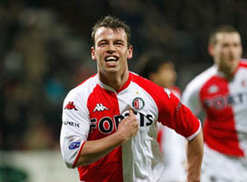 Ники Хофс в ударе, feyenoord.com