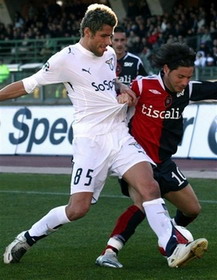 Валон Берами против Паскуале Фоджи, АР