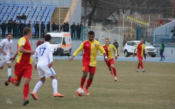 Эсеола признан игроком тура, ФК Зирка