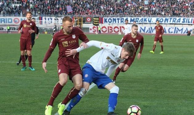 Матч Хайдука и Риеки омрачился выходкой фаната, Večernji list