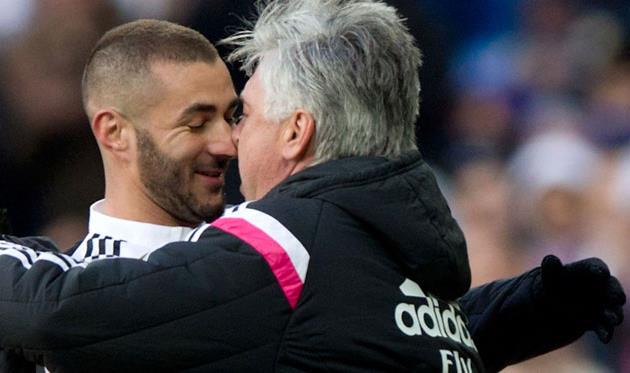 Карим Бензема и Карло Анчелотти, - Getty Images