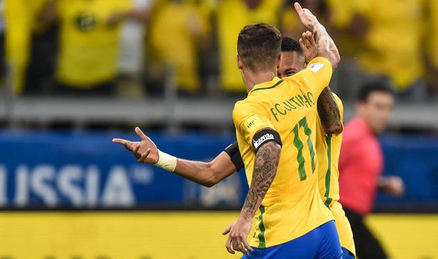 Филиппе Коутиньо и Неймар, - Getty Images