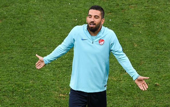 Туран не помог сборной Турции в матче с Молдовой, Getty Images