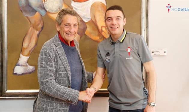 Аспас (справа), ФК Сельта