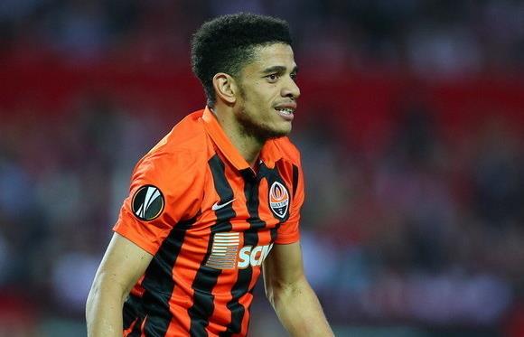 Фенербахче намерен подписать Тайсона, ФК Шахтер