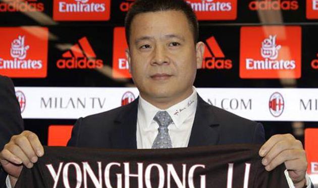 Йонхон Ли, - EPA