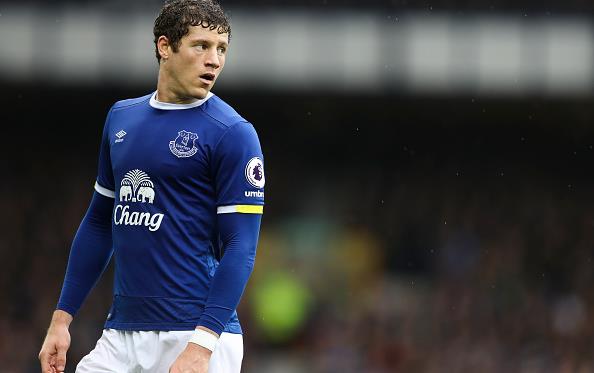 Оскорбления в адрес Баркли дорого обошлись The Sun, Getty Images