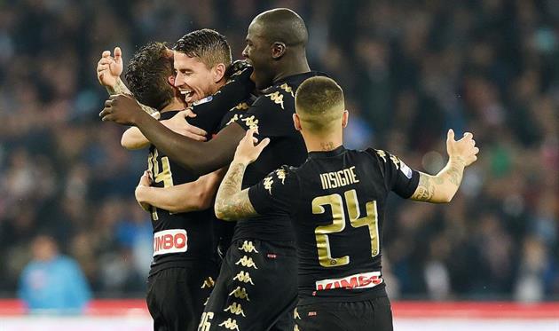 Наполи дома обыграл Удинезе, Getty Images