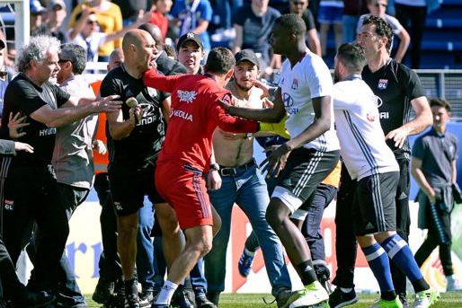 Начальник службы безопасности Бастии подаст в суд на президента Лиона