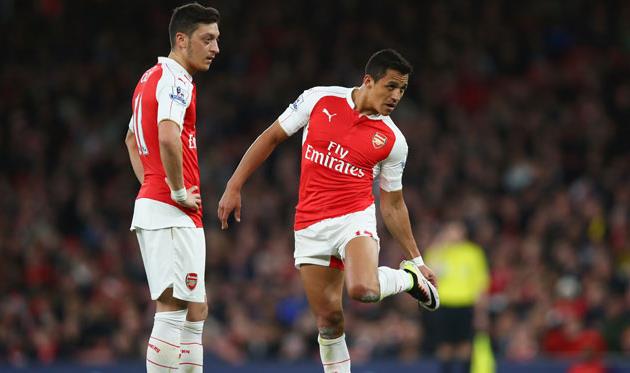 Месут Озил и Алексис Санчес, - Getty Images