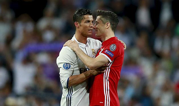 Криштиану Роналду и Роберт Левандовски, getty images