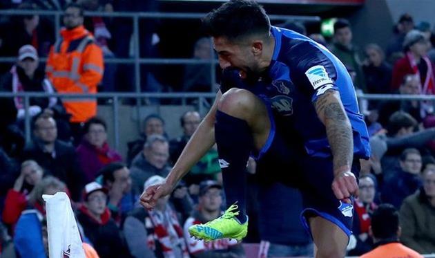 twitter.com/achtzehn99