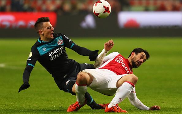 Аякс потерял шансы на чемпионство, Getty Images