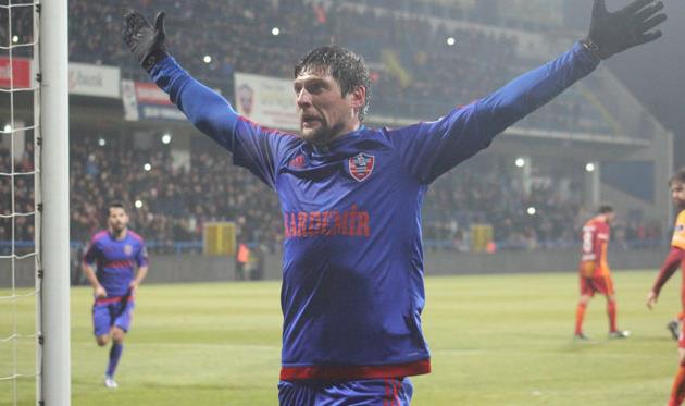 Евгений Селезнев, ФК Карабюкспор