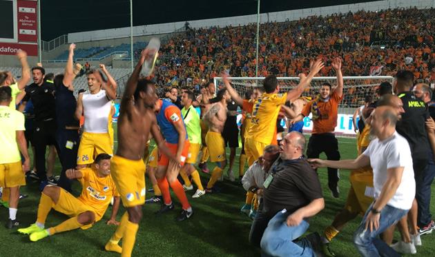 Ликование АПОЕЛя, twitter.com/apoelfcofficial