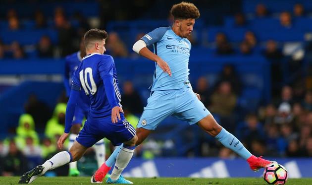 Джейдон Санчо (справа), Getty Images