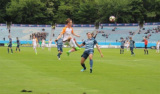 Богдан Бутко (в полете), Василий Войтюк, football.ua